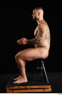 Grigory  1 nude sitting whole body 0009.jpg